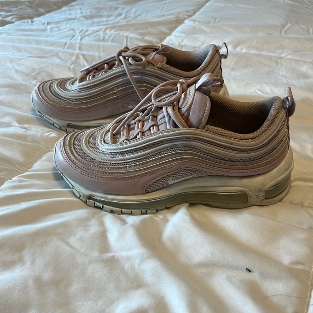 Nike Air Max Size 6